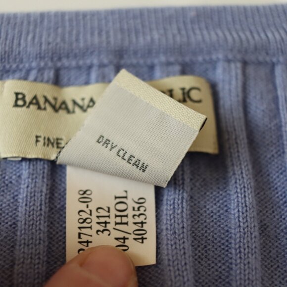 Banana Republic Light Blue Italian Merino Wool V-Neck Pullover Sweater Large - Picture 11 of 12